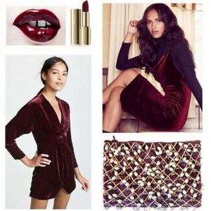 ❗️ANTHROPLOGIE VELVET PEARL SWEPT BEADED POUCH